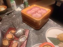 -牛YO寿喜烧·铁板烧和牛火锅自助(市府恒隆店)