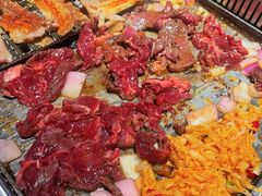 老东北鲜牛肋-张牌牌·东北烤肉小吃市集(金楠天街店)