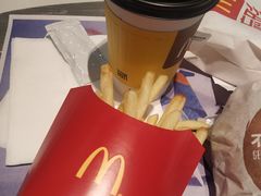 -麦当劳(秣陵路店)