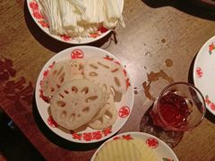 -牛市坎火锅(建设路店)