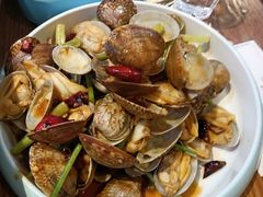 -华府九号海鲜烧烤大排档(龙域店)