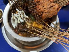 -牛华周记麻辣烫起源店