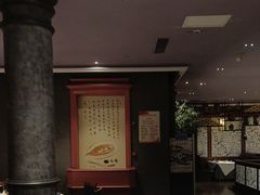 -八府香鸭·啫啫煲(华山路店)