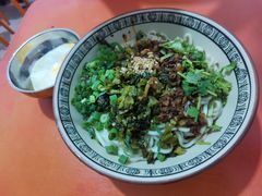 -鲁建明成都担担面