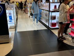 -关西国际机场直营免税店