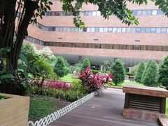 -香港理工大学