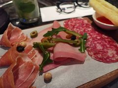 -LES ELITES 英集荟(南京西路店)