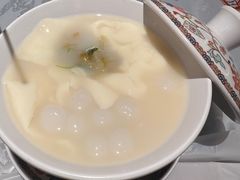 -大芊金重庆串串火锅(南京路店)
