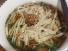 -矮子粉店1985·长沙米粉(湘春路店)