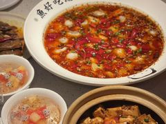 -江渔儿酸菜鱼(映月湖环宇城店)