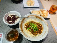 -大师兄·手工面·西北菜(南沙万达广场店)
