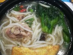 -老娘舅餐厅(黄龙体育中心店)