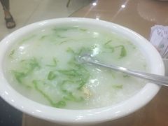 -顺峰渔港中国人的餐厅