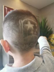 -马克叔叔儿童理发形象设计