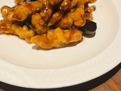 黑蒜糖醋里脊-肆海小川菜酒馆Wine Bistro (青年路店)