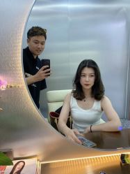 -Tloml salon