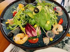 牛油果虾仁沙拉-HFFOUSA TACO弗萨塔可墨西哥餐厅(颐堤港店)