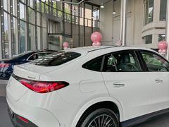 -宁波之星奔驰4S店(海曙店)