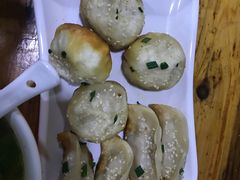-舒蔡记生煎菜饭(云南中路店)