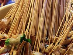 -拈签一笑黄牛肉辣卤串串