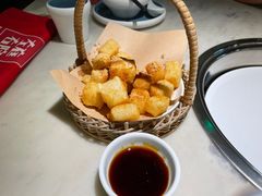-左庭右院鲜牛肉火锅(浦江欢乐颂店)