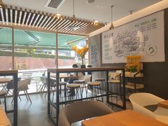 大堂-龙治汉堡(中华城店)