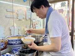 -何老二卤汁凉粉