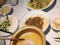 -关东小磨东北菜(漕河泾印象城店)