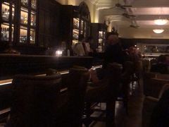 -LONG BAR 廊吧(外滩华尔道夫酒店)