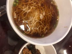 -鸿瑞興面馆(梅岭店)