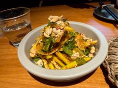 柠檬辣青芒手撕鸡-SHAN山(前滩太古里店)