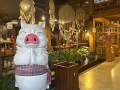 -Naughty Nuri’s Phuket