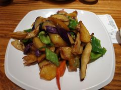 -东北人家铁锅炖(鞍山路店)