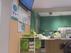 -奈雪的茶(优特汇店)