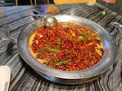 -老船舫·现做活鲜鱼馆(东郊记忆店)