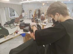 -八佰伴8008星级形象店