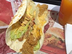 十三鲜龙虾卷-肯德基(珍珠店)