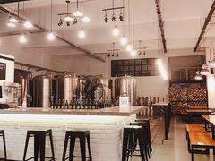 大堂-Twin Tails Brewpub双尾精酿餐吧(八坼店)
