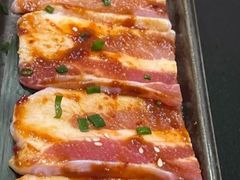 -山川小町·极番烧肉(新地假日广场店)