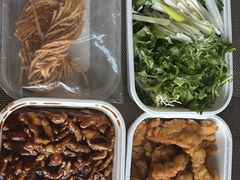 -小桃红·东北菜·春饼烤鸭(南阳湖街店)