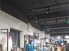 -4+2肆加贰雪具库(上庄店)