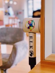 大厅-E.L.K造型momopark店