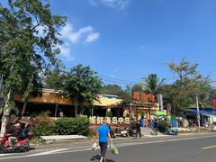 -岛中岛·海鲜大排档·万宁老字号(东澳店)