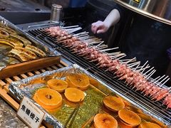 -金滏山烤肉·海鲜·火锅自助餐厅(襄阳万达店)