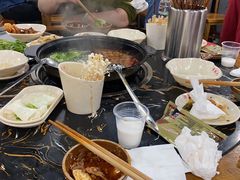 鸳鸯锅-灌县老妈砂锅串串香(万科红生活广场店)