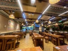 -云阿蛮云南生烫牛肉米线(奉贤路店)