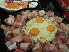 -炙韩料理·部队锅专门店