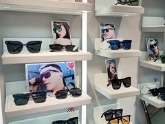 -潘多拉眼镜·蔡司依视路明月(潘家园店)