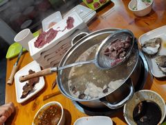 -养牛邓·潮汕牛肉海鲜自助火锅(广州店)