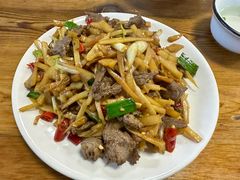 -牛八宝桂林米粉(八里庄店)